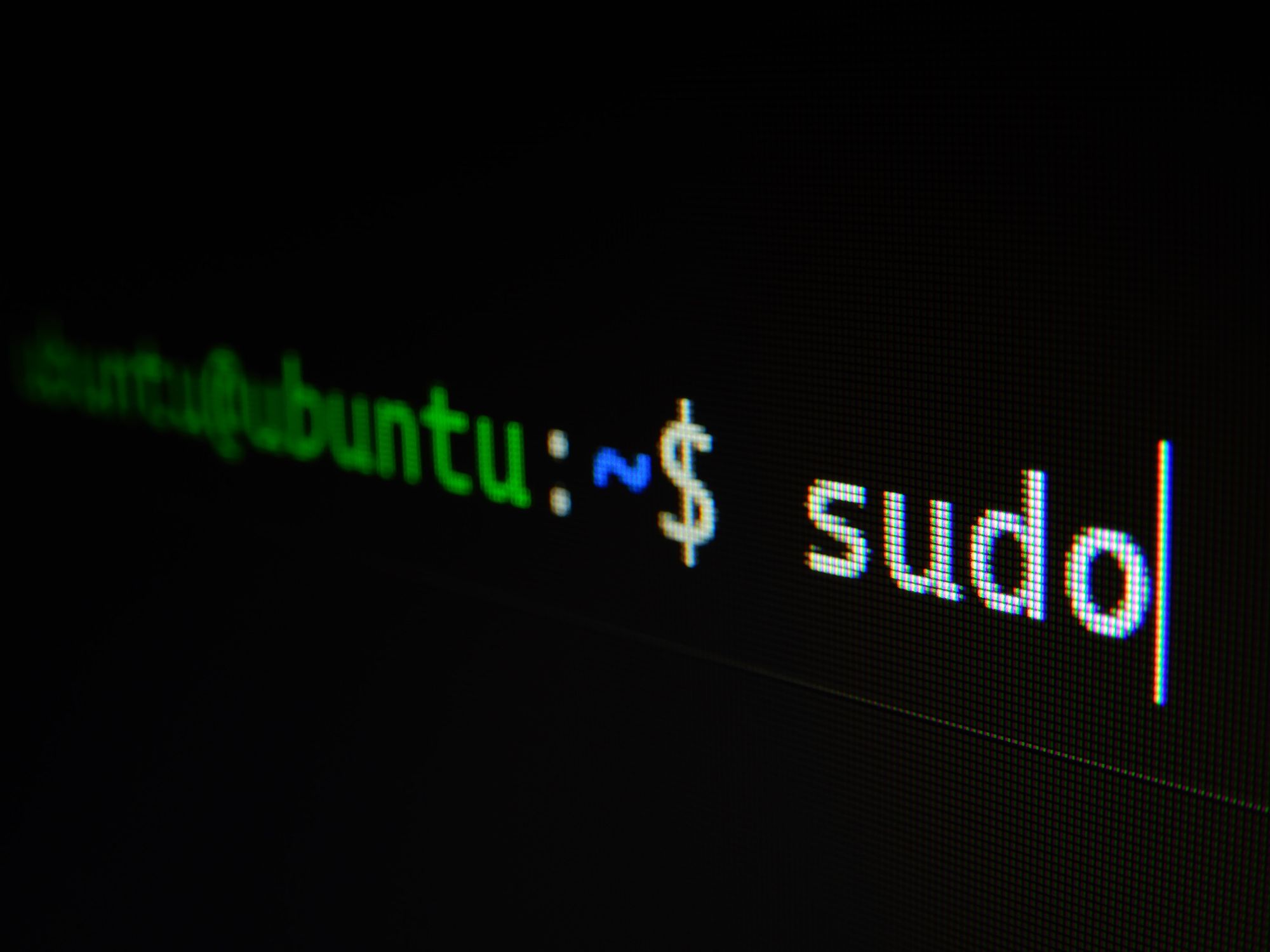 sudo apt-get update と upgrade の違いとは？